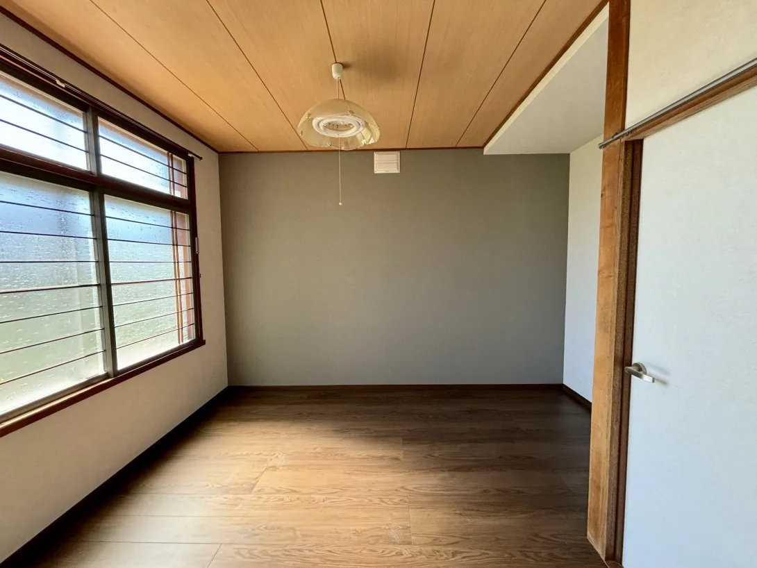 1F bedroom 1