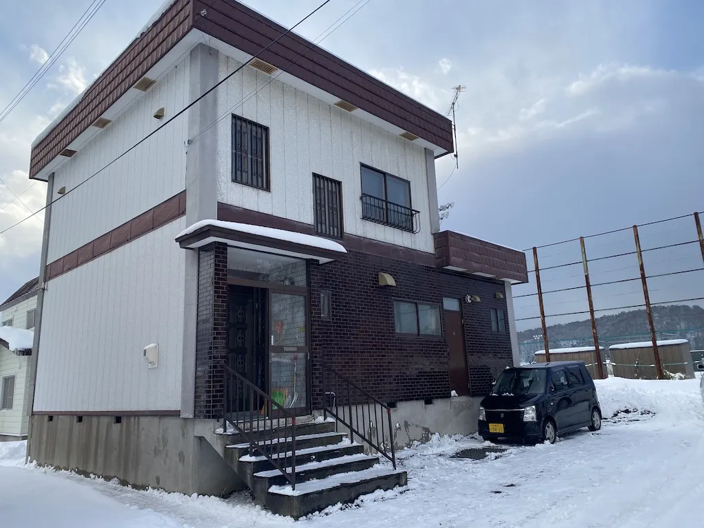 Kutchan_house_Exterior_2